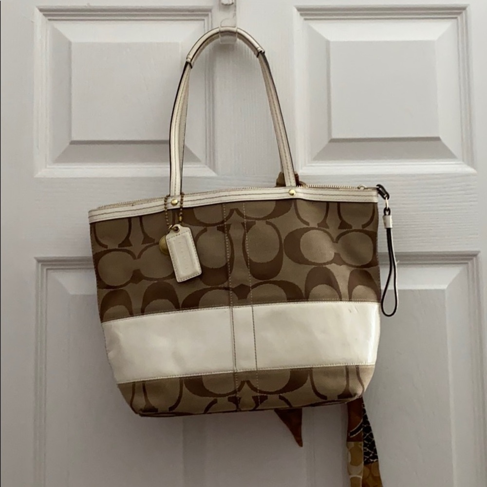 Coach purse